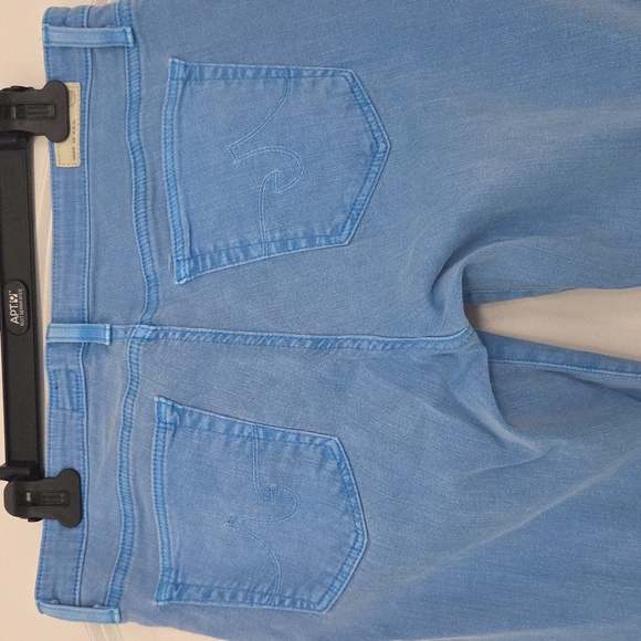 Adriano Goldschmied Jeans In A Pretty Bright Blue. The Stevie Ankle. - Picture 9 of 12